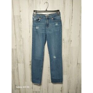 Levi’s Girls Low pro stretch jean Mid rise Size 12 regular.